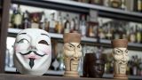 anonymous_bar_19